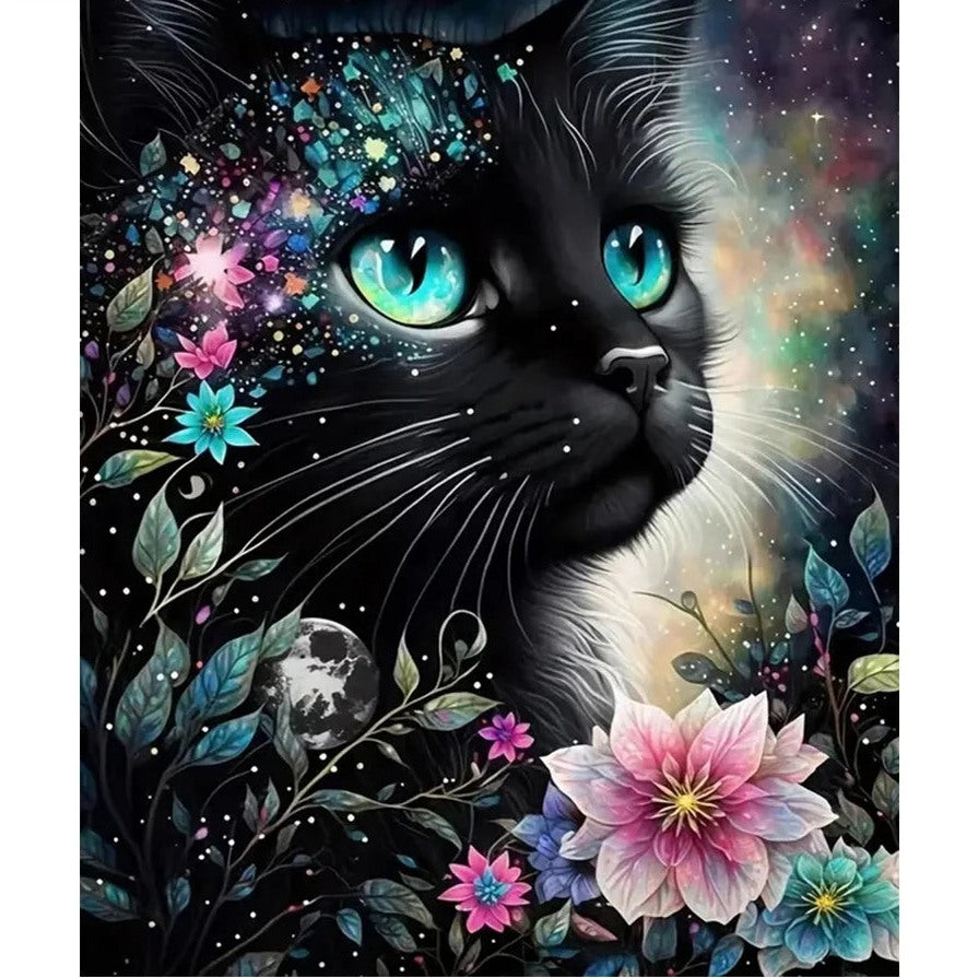 Tableau en broderie diamant d'un chat noir aux yeux turquoise entouré de fleurs roses et d'étoiles