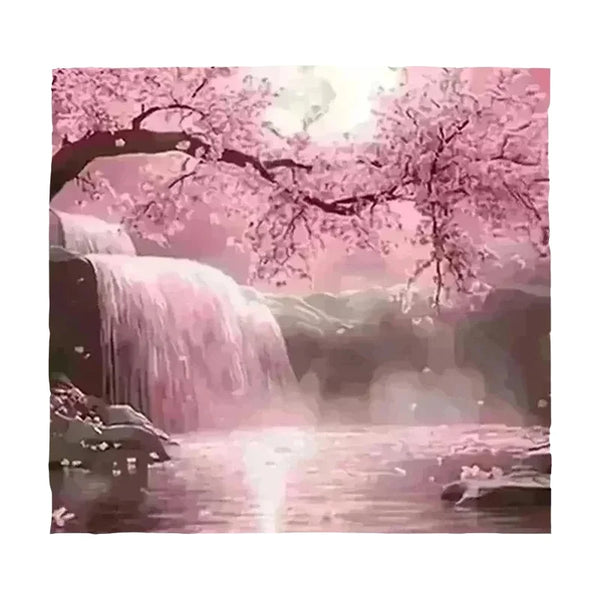 Broderie diamant d'un cerisier japonais en fleurs roses au-dessus d'une cascade et d'un lac brumeux